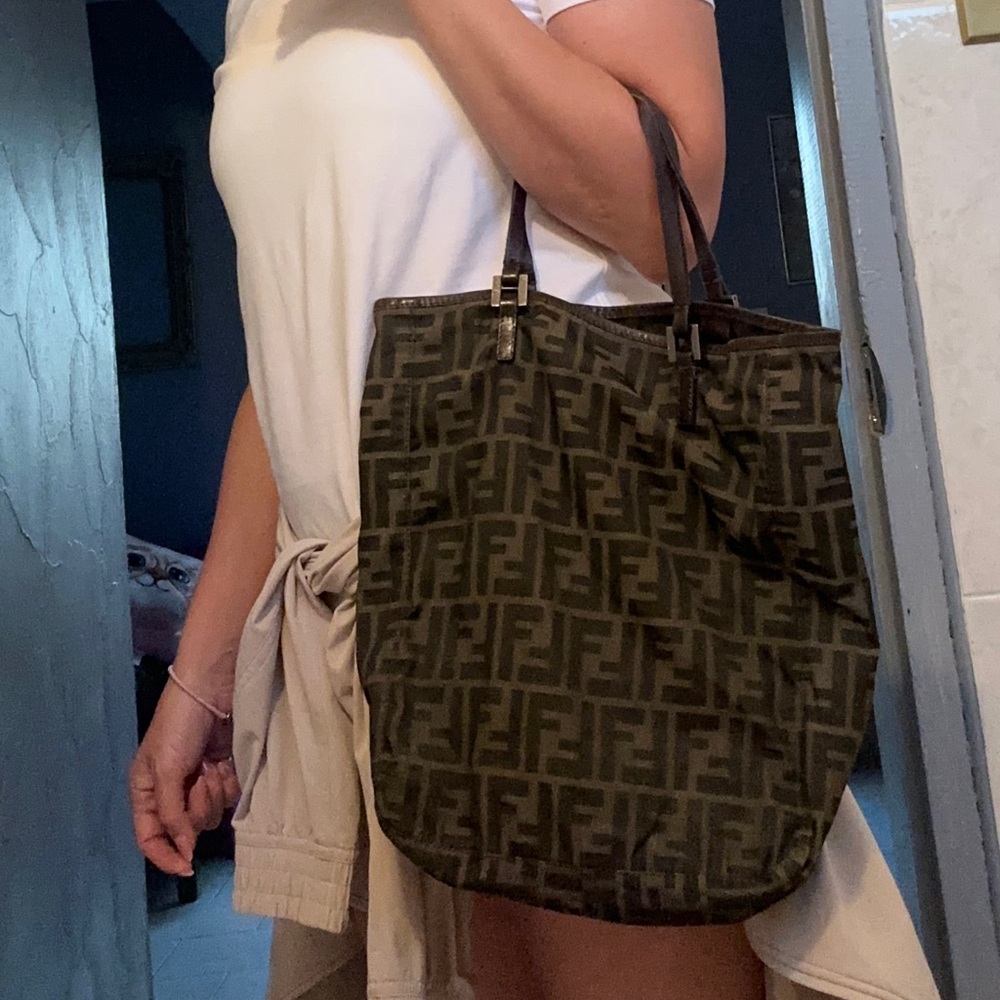 FENDI Vintage Zucca Canvas Hand Bag Brown - Picture 3 of 13